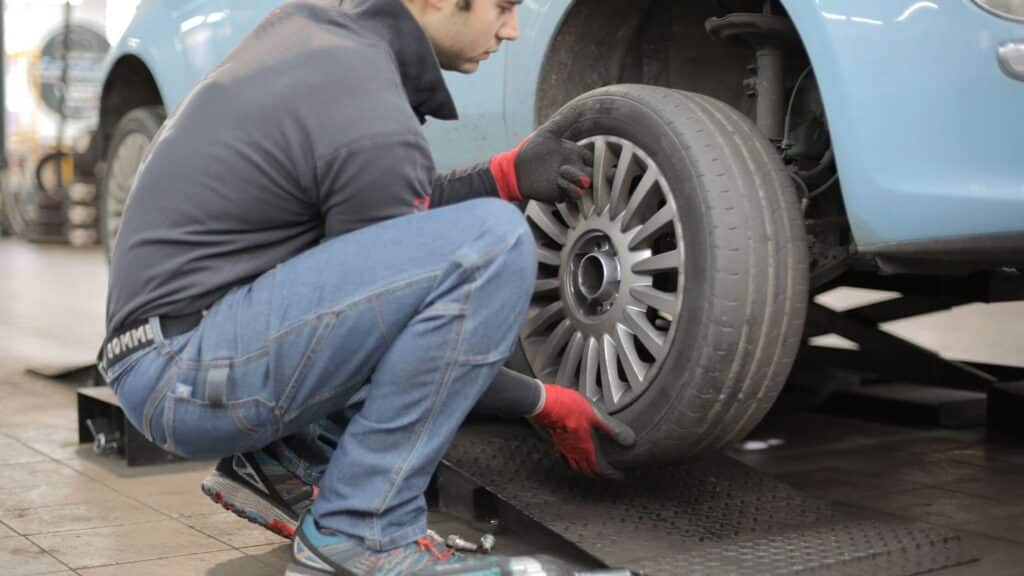 Run-flat, klasická pneumatika či dojazdové koleso?