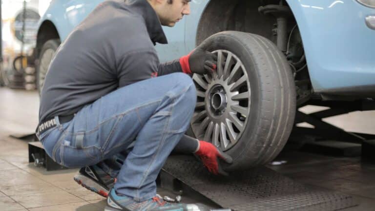 Run-flat, klasická pneumatika či dojazdové koleso?